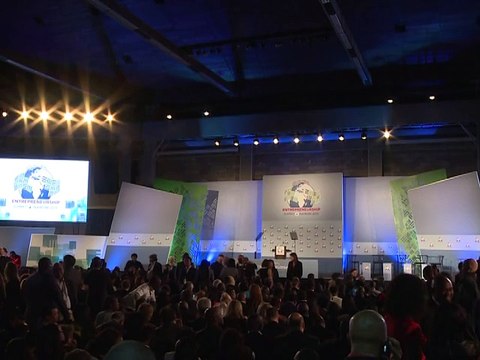 Depuis le Kenya, Obama réclame l' égalité des droits pour les homosexuels en Afrique