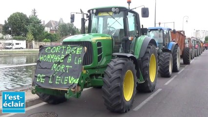 Les tracteurs investissent le centre-ville de Troyes