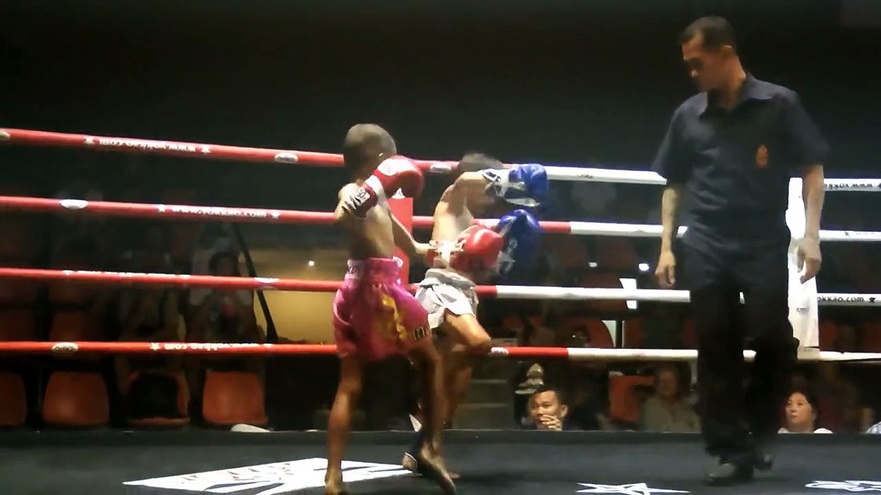 Muay Thai Kids KO (Full Fight) 2013-11-24.