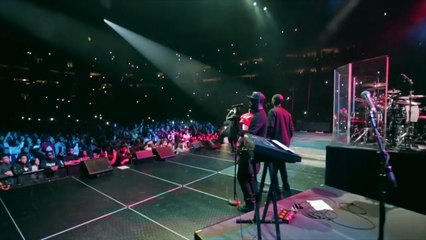 Kid Ink & Chris Brown Perform "Show Me" Together for 1st Time in Philly