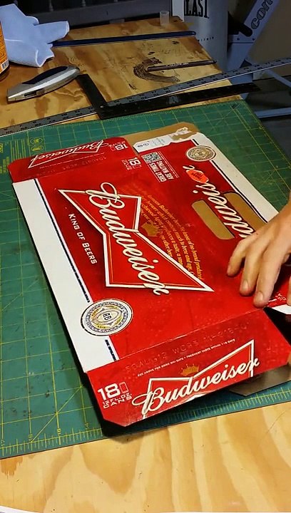 How to make a beer box cowboy hat