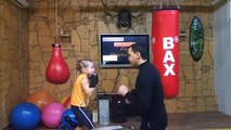 5 Years old Girl's Incredible Boxing