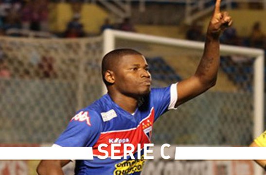 Lúcio Maranhão abre o placar para o Fortaleza