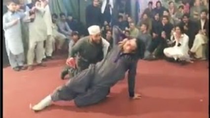 Pashto Funny Mast Baba Dance