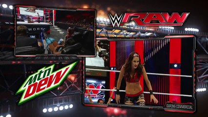 Charlotte vs. Brie Bella Raw, July 20, 2015