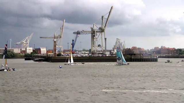 SAP Extreme Sailing Team capsize in Hamburg