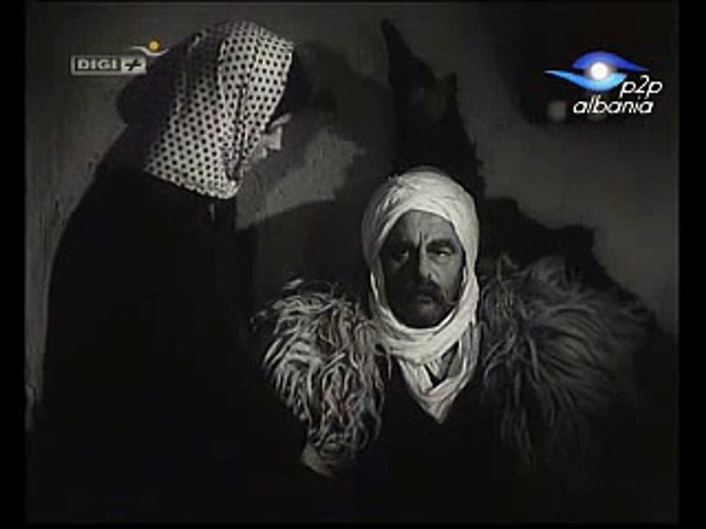 Shembja e idhujve, film shqip