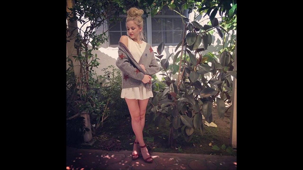 RP Magazine | Chloe Lukasiak's Pictures
