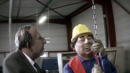 Gattaz (parodie de "Connasse") - Les Guignols de l'info