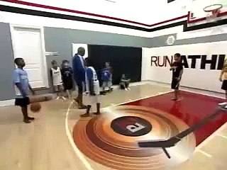 Runs House / Exclusive Sneak Peek Clip from this weeks episo