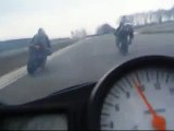 Yamaha r6 vs honda cbr 600 rr