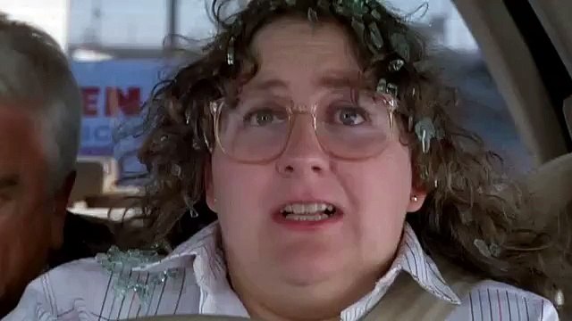 голый пистолет