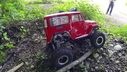 RC Toyota Land Cruiser TAMIYA 1:10