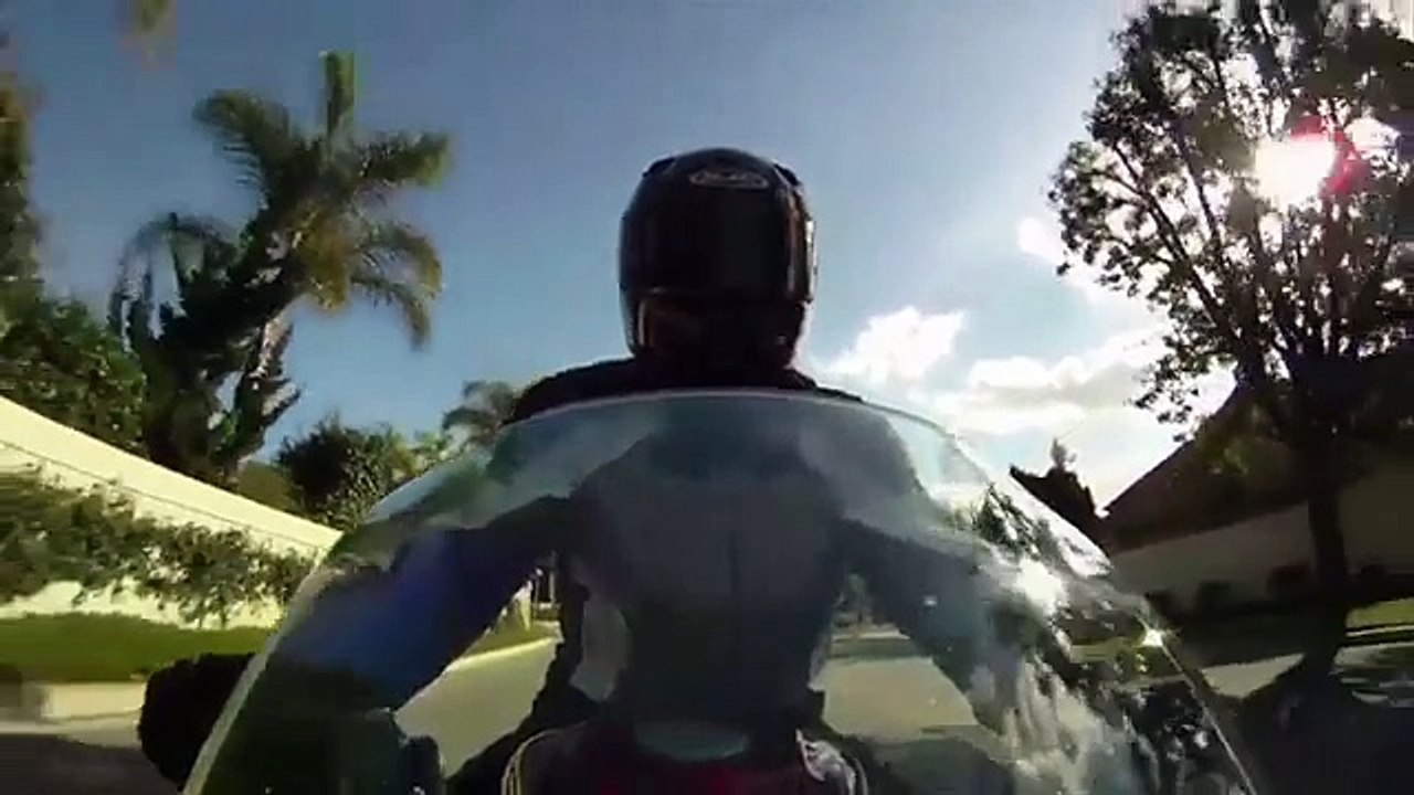 The all new Honda CBR250R features - Honda Motorcycles Australia