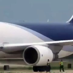 اكلته الطائره شي عجيب