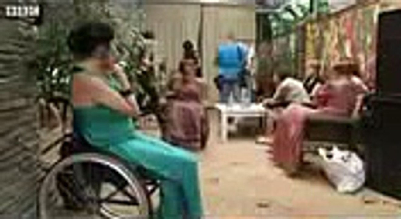 Ukraine Fashion Show For Disabled Models Modelling Jobs Uk Modeling School