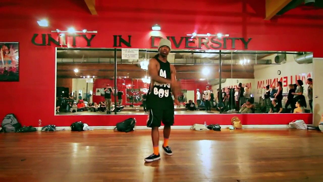 My Chick Bad | @Luadcris @NICKIMINAJ | WilldaBeast Adams