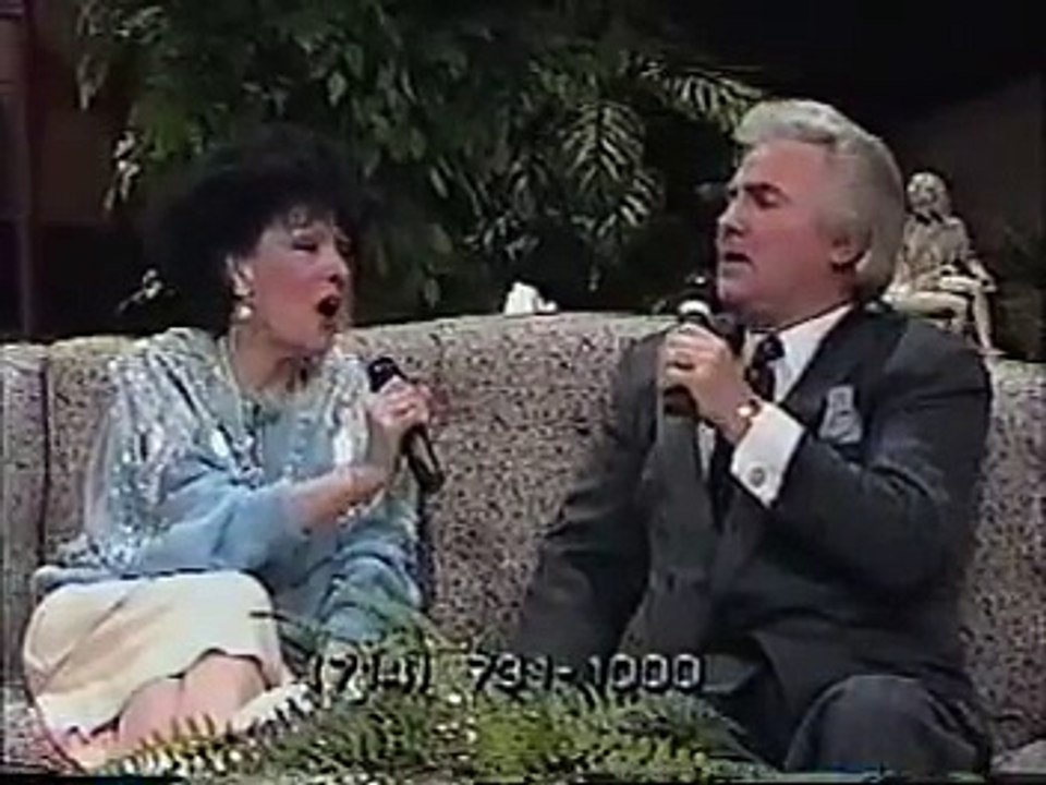 Dottie Rambo with Walt Mills - What A Friend....