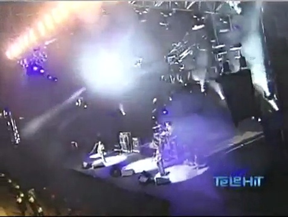 Molotov - Mas Vale Cholo [ Vive Latino 2009 ]