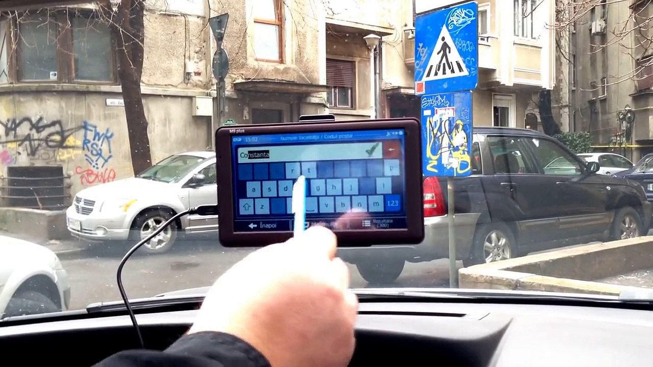 PilotOn M9Plus - aparat GPS 7"