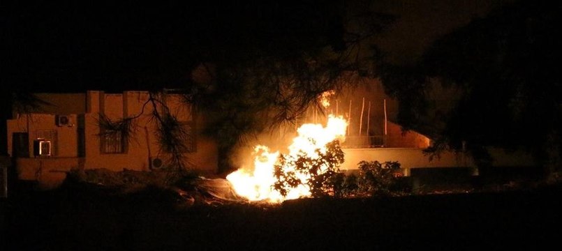 Siirt'te polis karakolu, Nusaybin'de polis aracı tarandı
