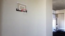 FUNNY Jeremy Lin dunks on a Mini Basketball Hoop like in a SlamDunk contest