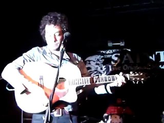 Albert Hammond Jr. - Call An Ambulance