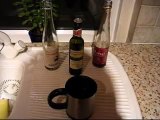 self stirring mug experiment - vinegar and bicarb
