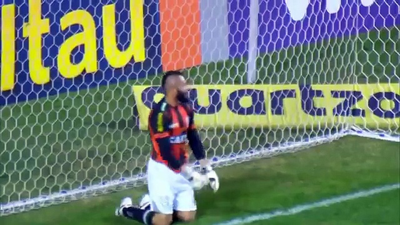 Atletico-MG 1-0 Figueirense ~ [Brasileirao] - 25.07.2015 - Golos & Resumo