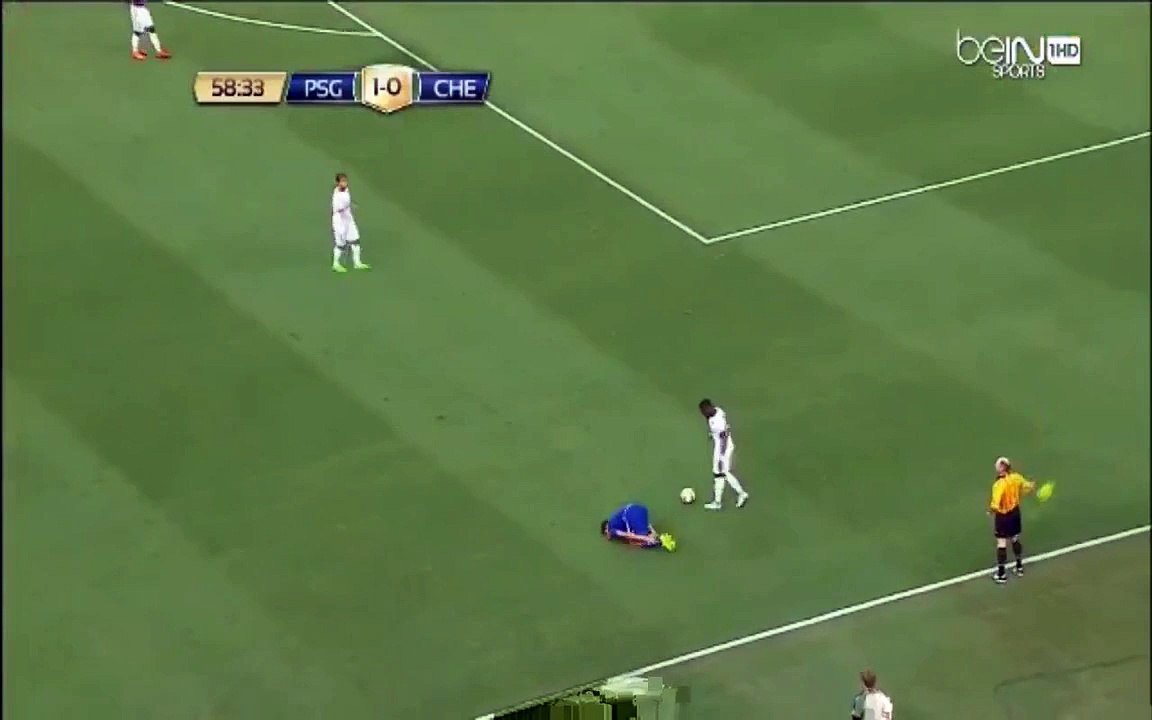 La baleyette de Serge Aurier sur Diego Costa - PSG vs. Chelsea