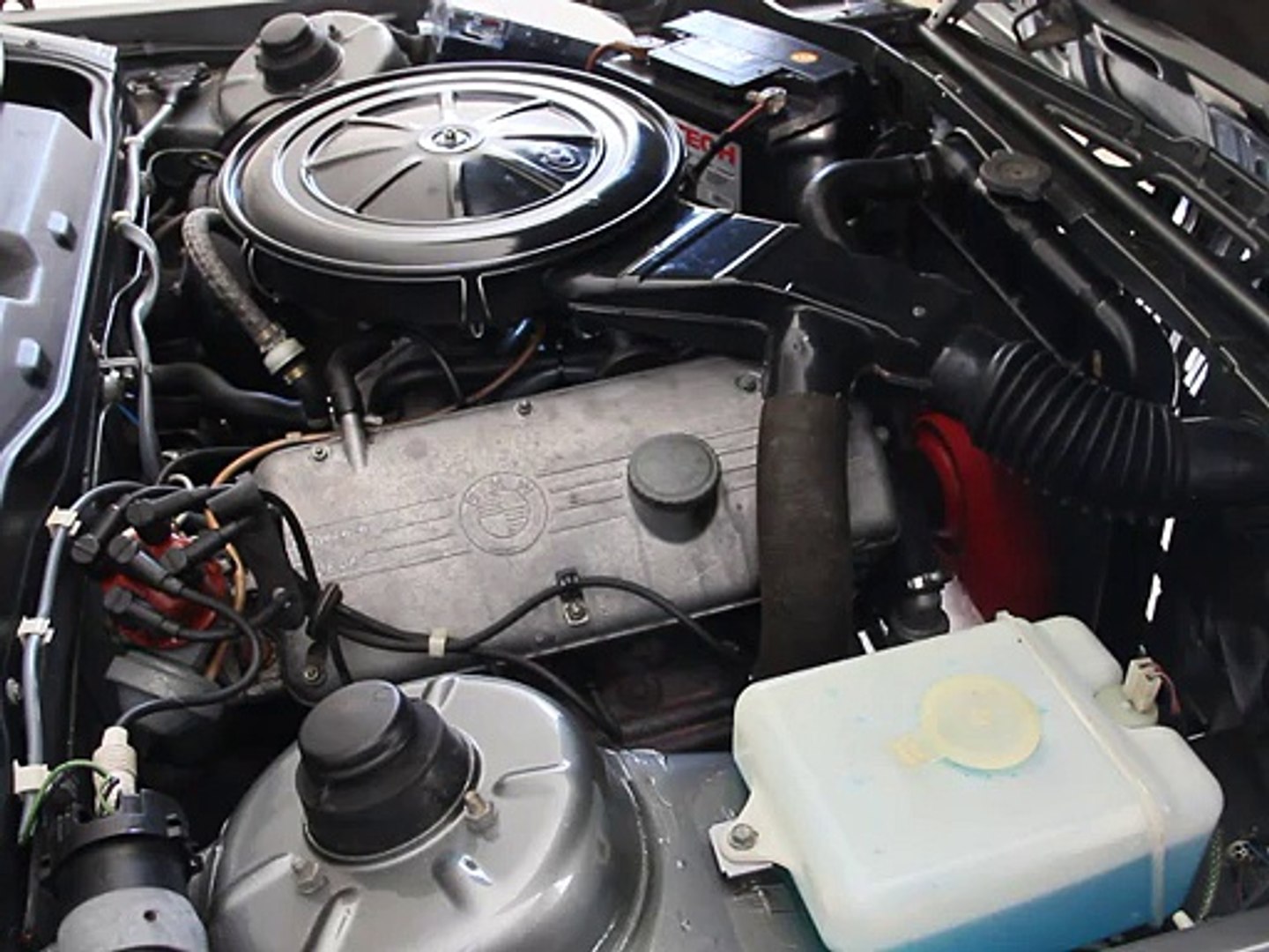 BMW E21 moteur M10 - Vidéo Dailymotion