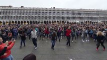 Flash Mob Piazza San Marco   Venezia