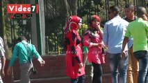 بالفيديو.. شاهد صبية يطاردون الفتيات للتحرش بهن علي كورنيش النيل