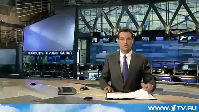 СИРИЯ Страшные кадры, боевики обезглавливают пленных на глазах у детей