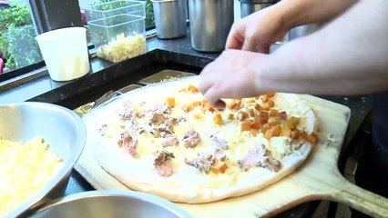 NewsHour Tours DC's Hot Spots for Food, Politics and Fun