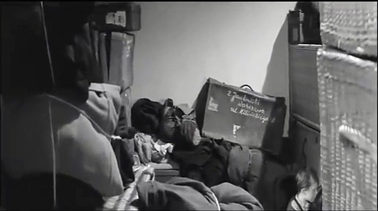 Nackt unter Wölfen (1963) Trailer