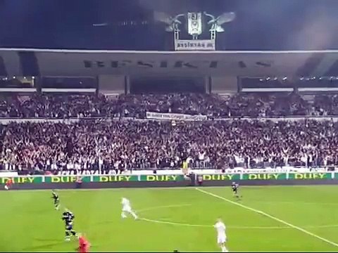 Besiktas Fans Carsi Kapalı tribün üçlü - Beşiktaşım benim