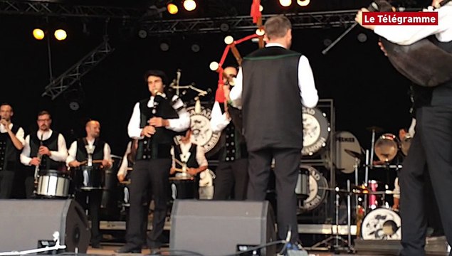 Cornouaille. Bleidi Kamorh, bagad champion de 3e catégorie