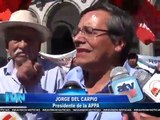 PROTESTA PLAZA DE ARMAS  CONTRA MUERTES EN ESPINAR Y CONGA AREQUIPA HBA NOTICIAS 2012