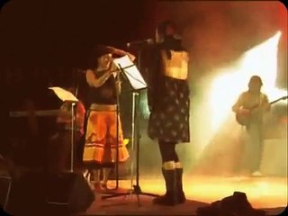 La Mari de Chambao y Bebe.wmv Olvidarme de ti