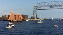 Duluth Tall Ships 2010: Roseway Sailing Under Duluth Aerial Lift Bridge in 1080P HD