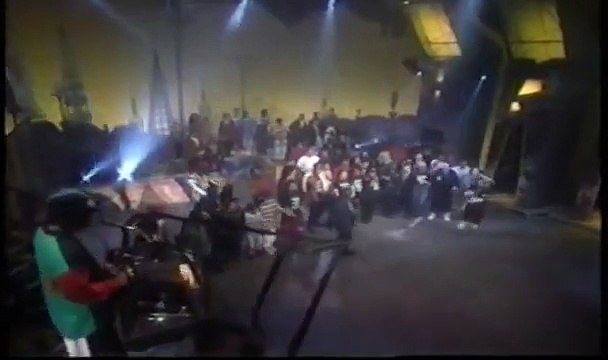 Naughty By Nature - Hip Hop Hooray (Live)