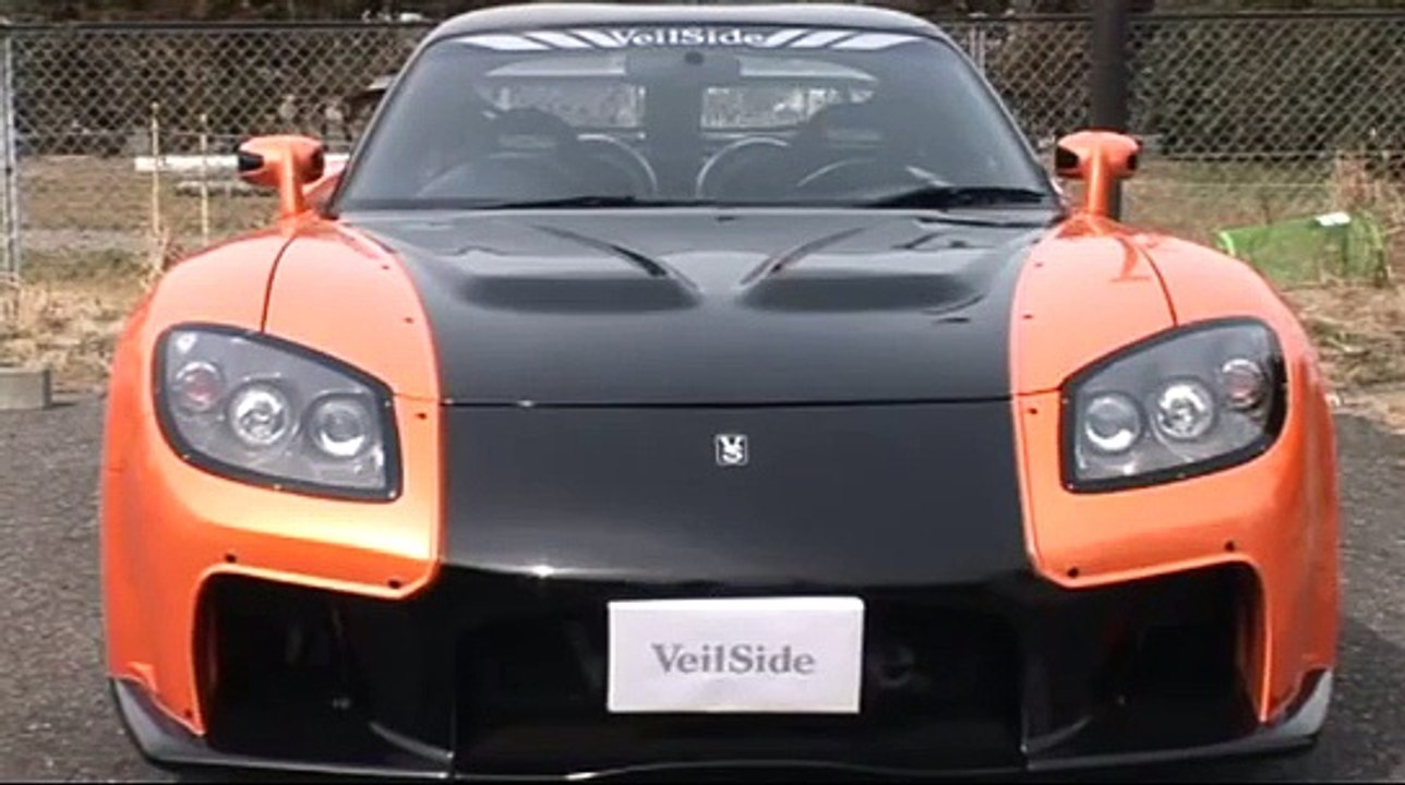 RX-7 Veilside body kit installation