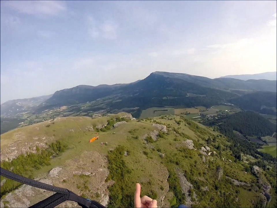 vol en parapente dans les baronnies
