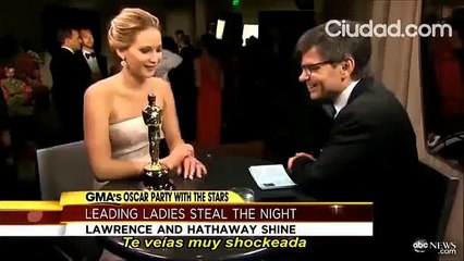 Jack Nicholson felicita a Jennifer Lawrence por su Oscar (Subtitulado)