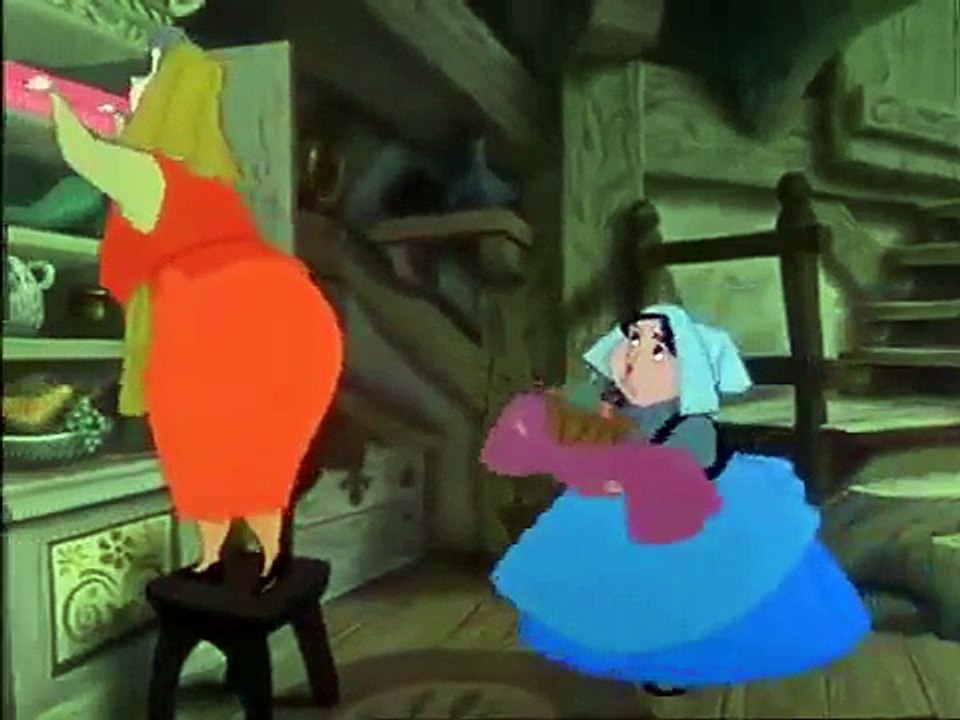 Bella durmiente (haciendo el vestido)