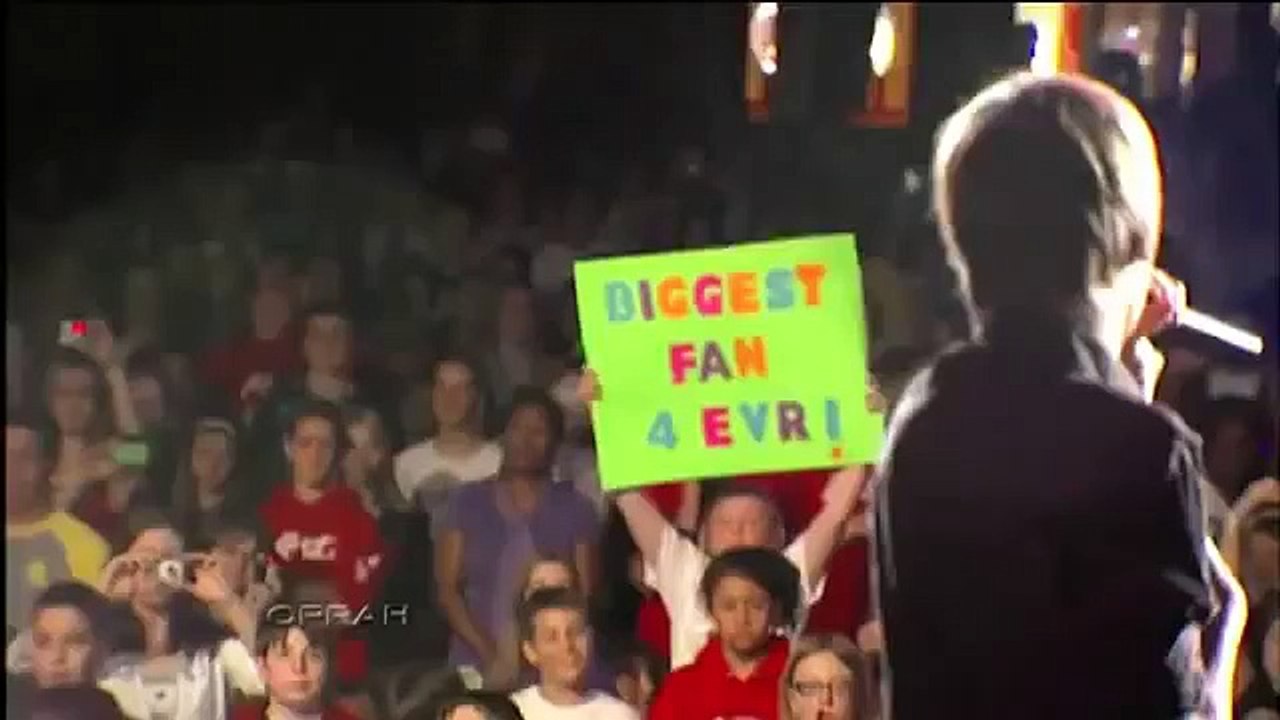 Extreamly Funny A 11 Year Old Girl Interviews Justin Bieber