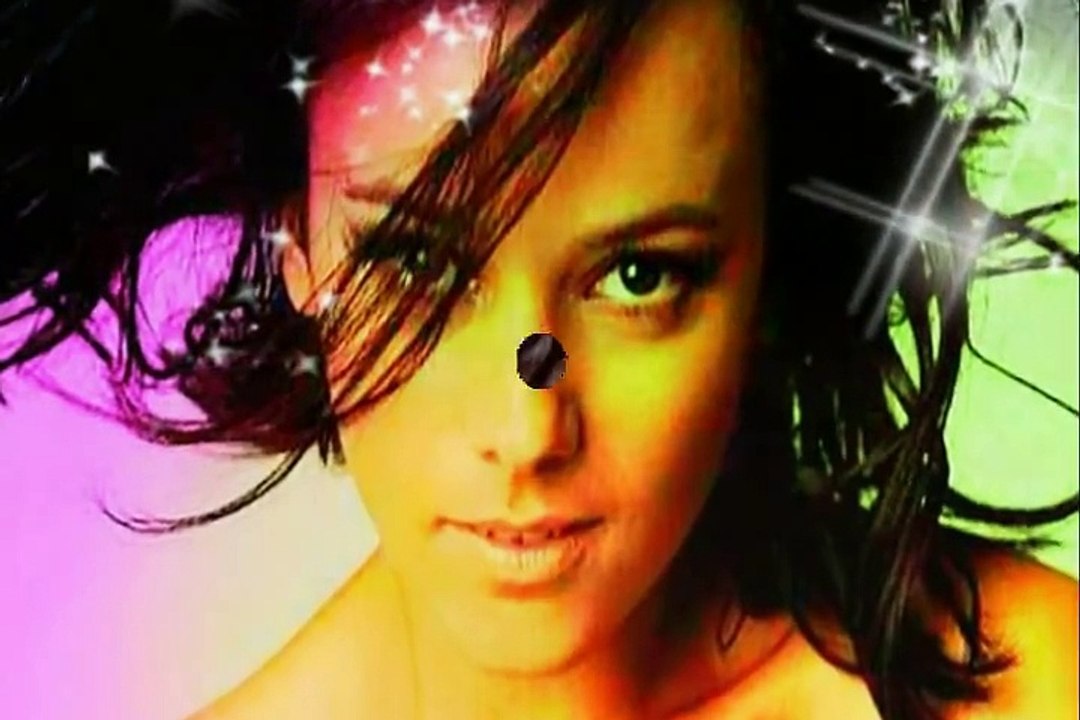Alizée She's Got The Look