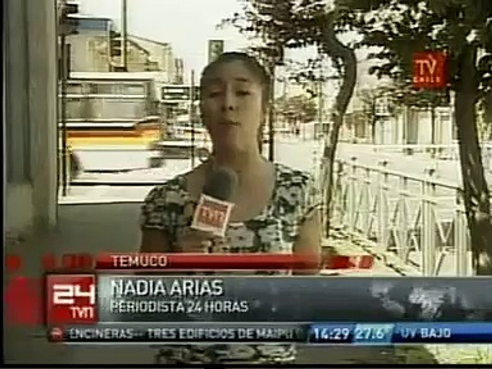 En Temuco no hay agua potable ni luz.mpg