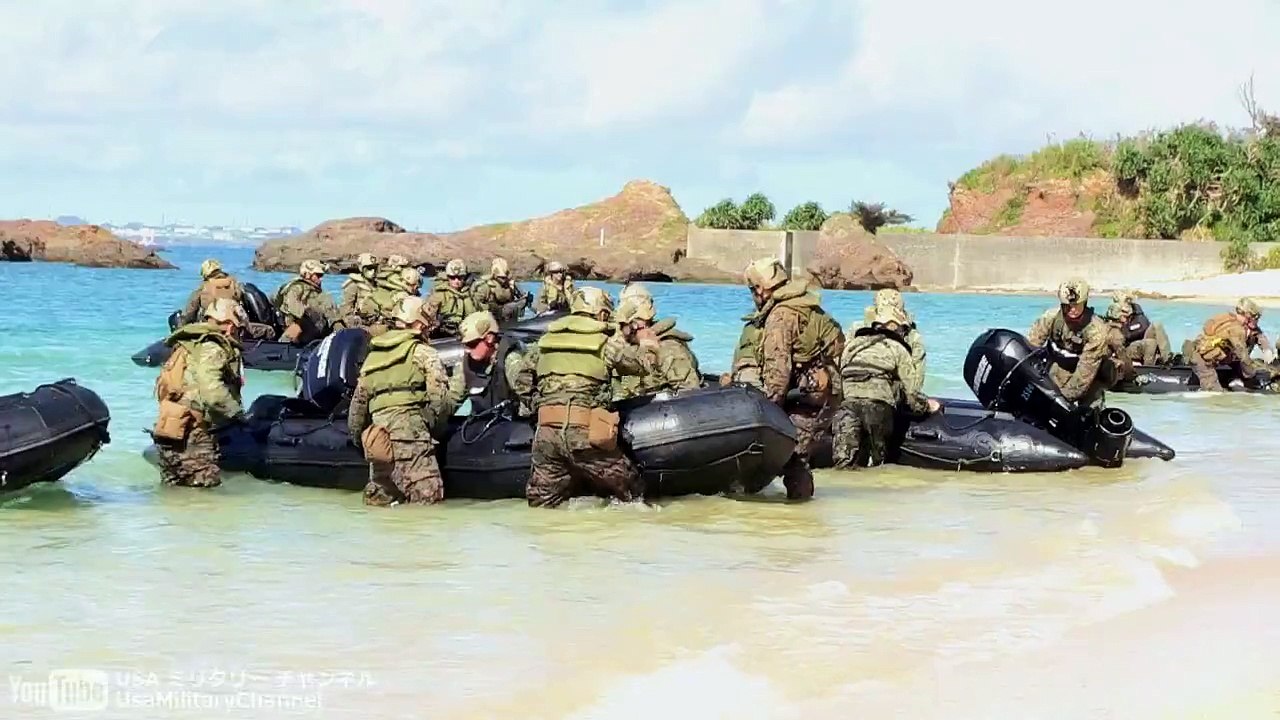 陸上自衛隊、沖縄で離島奪還訓練・米海兵隊との合同訓練 [HD]